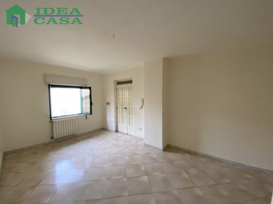Idea Casa Vitulazio-Appartamento con Ampio Box-Camigliano - Soggiorno (2)